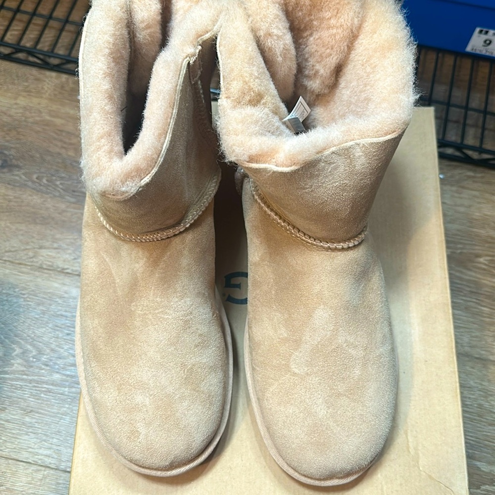 UGG  1092972 W Dri 10 US Mini Bailey Bow II vlvy ribbon